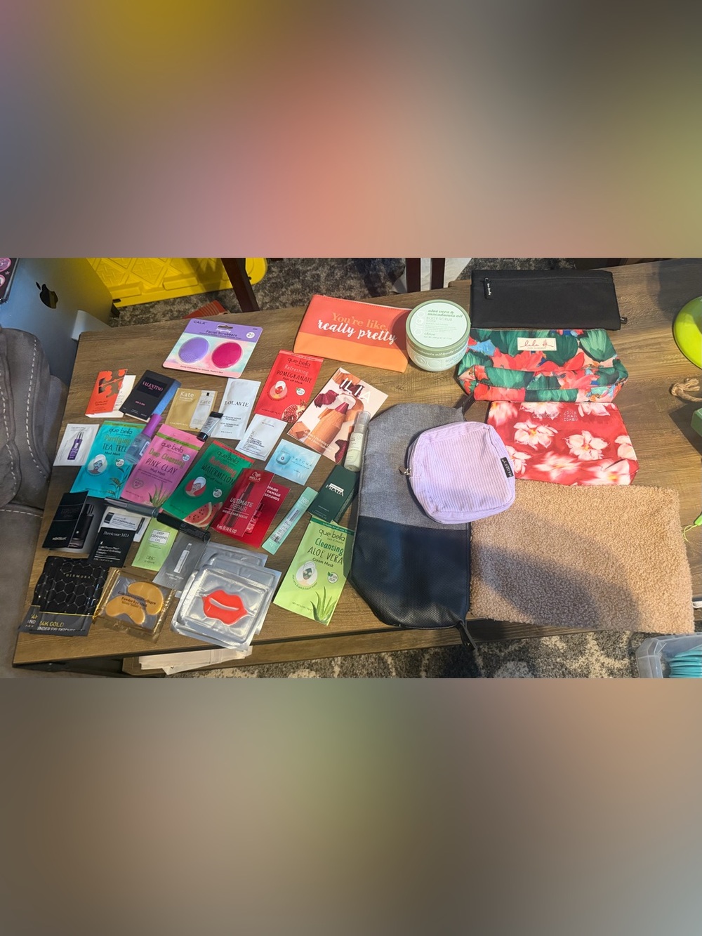 Assorted Bundle of Cosmetics, Fragrances and Cosmetic Bags